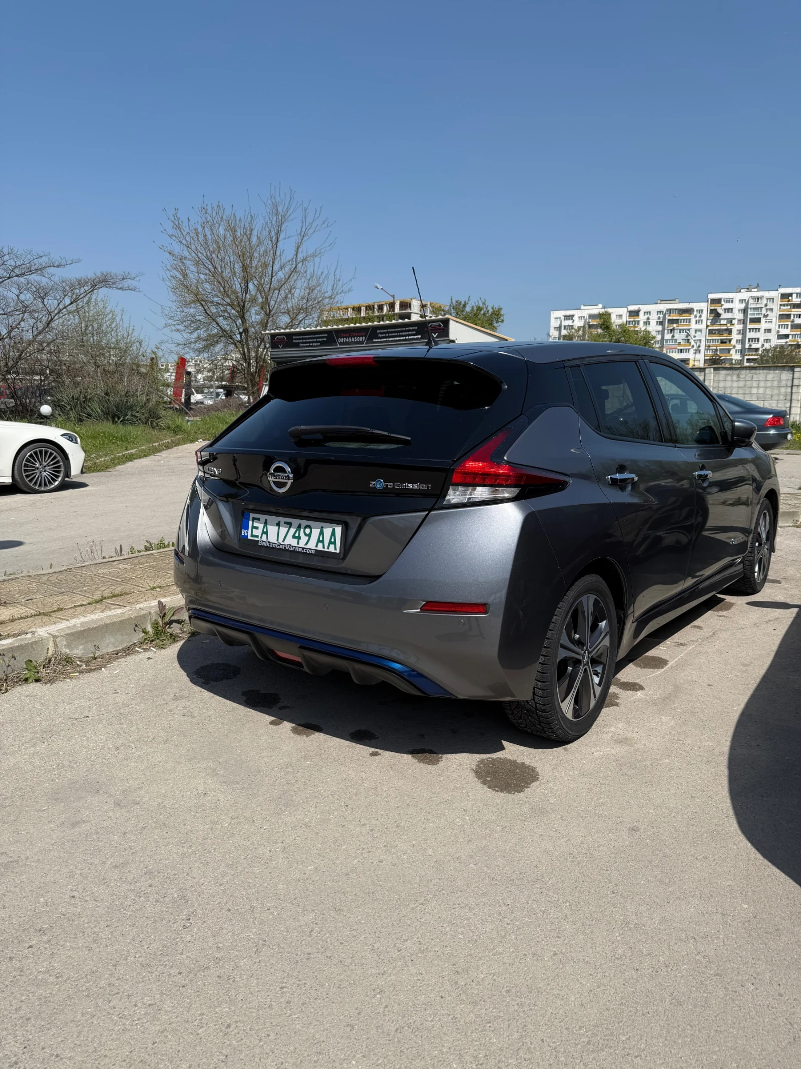 Nissan Leaf   - изображение 3