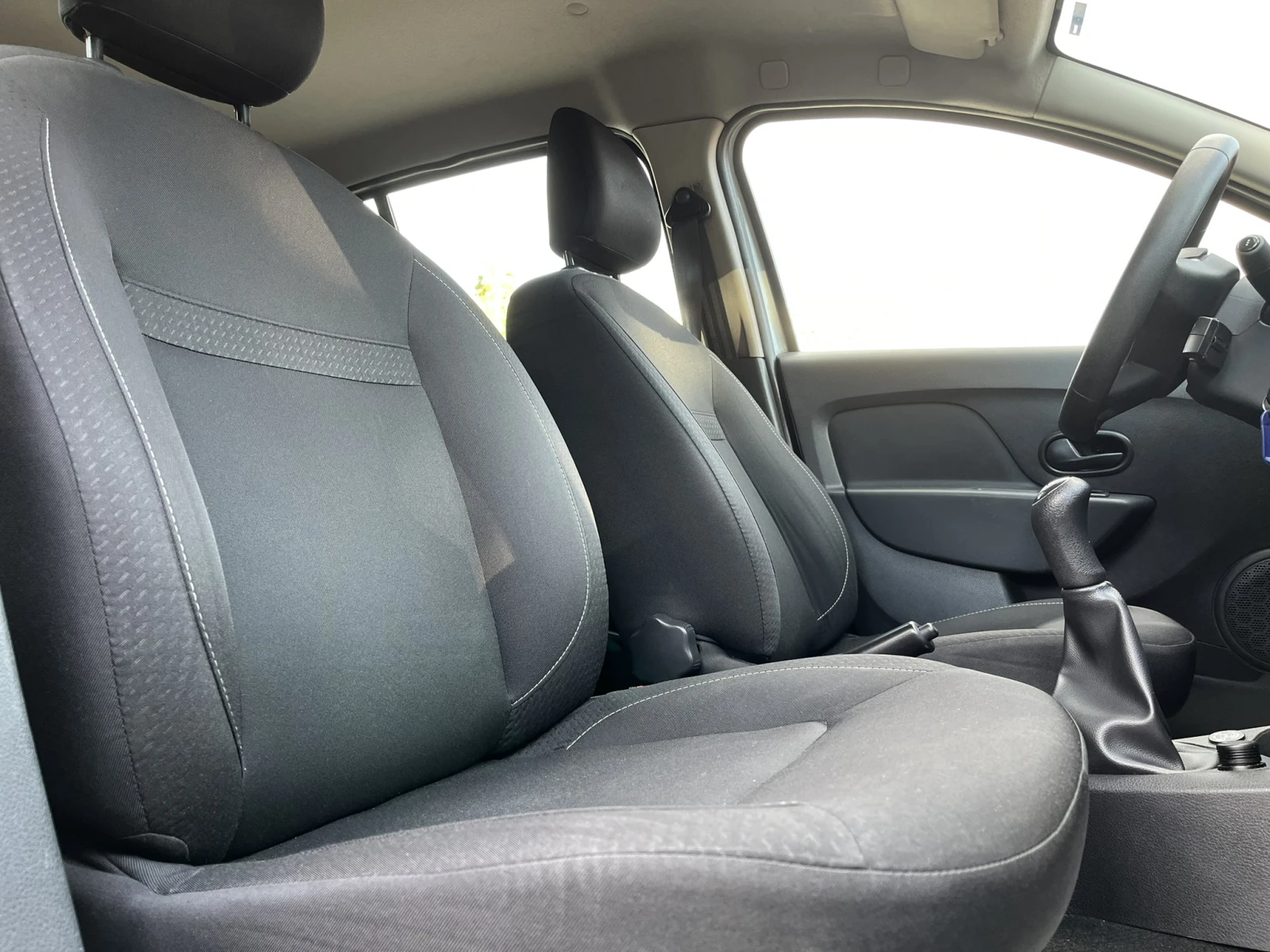 Dacia Sandero TCE 100 k.c + ГАЗ - изображение 10