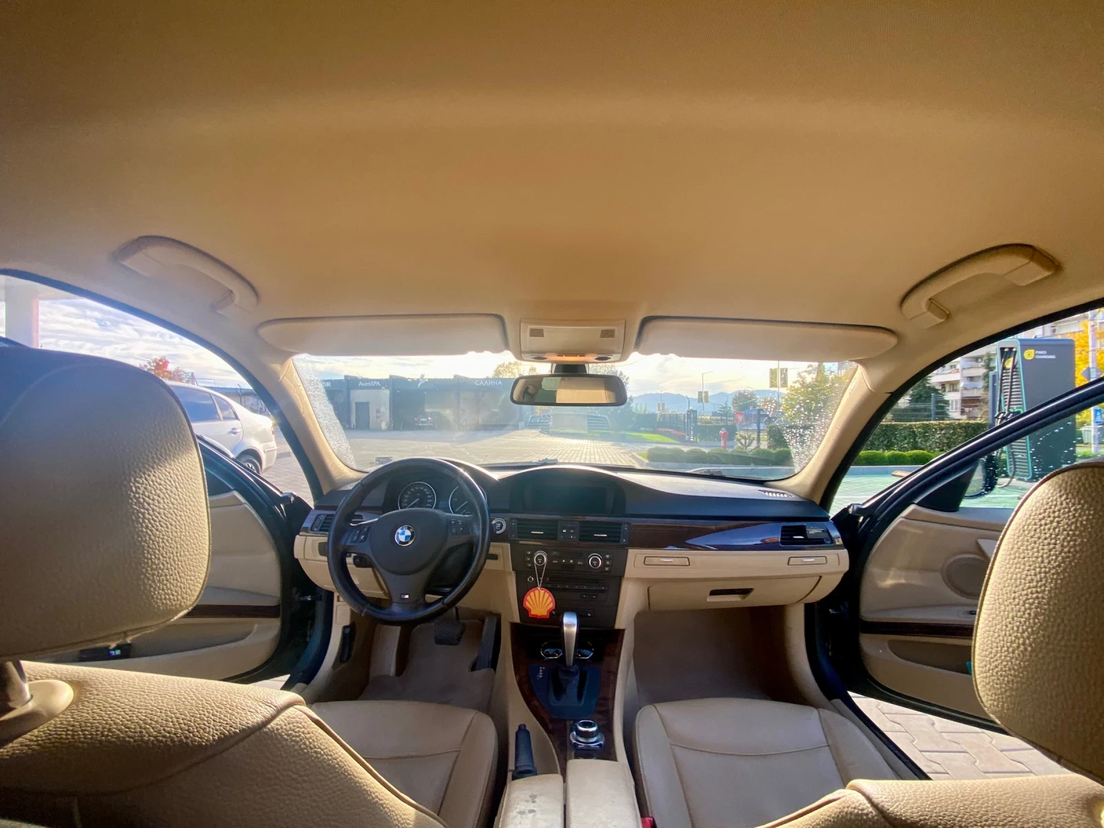 BMW 330 E91 LCI RWD - изображение 9