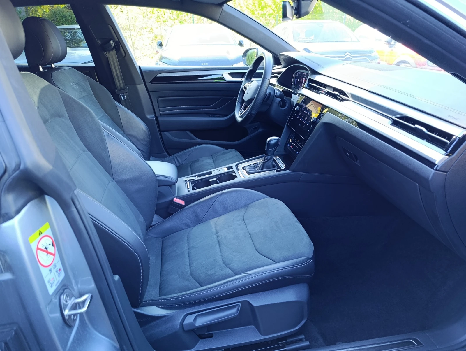 VW Arteon 2.0 TDI R-Line - | Mobile.bg   9