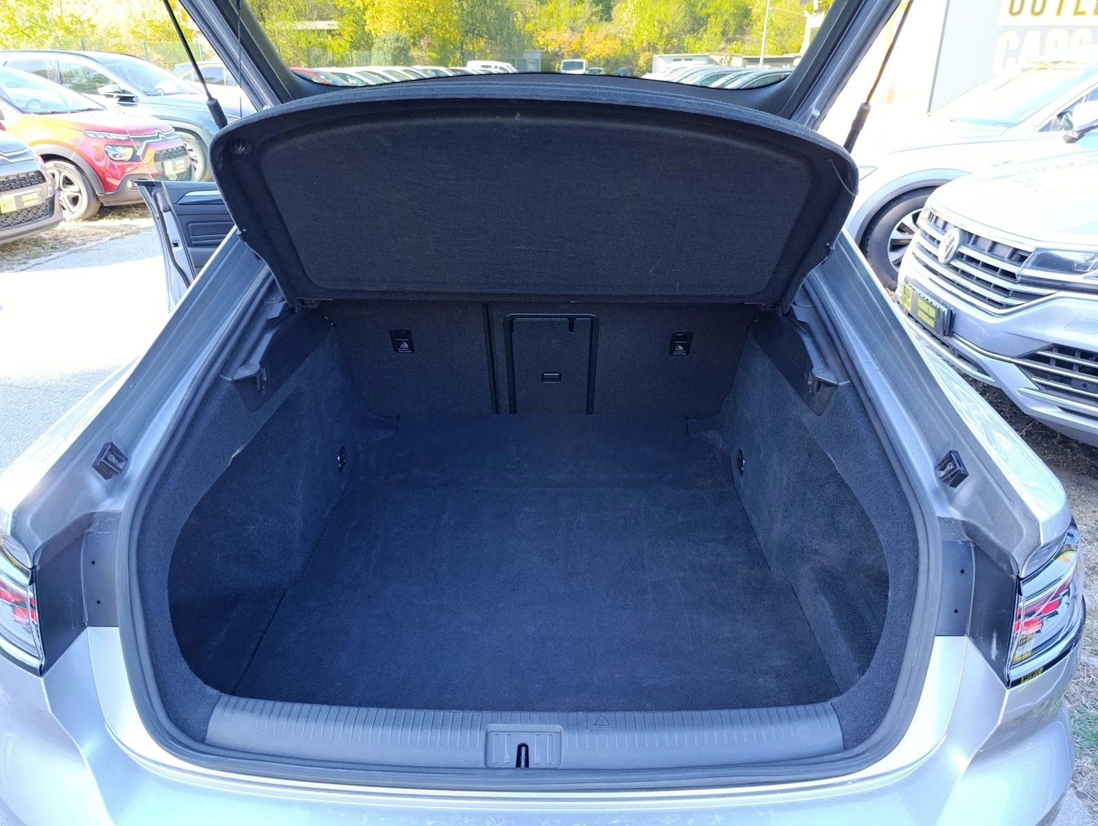 VW Arteon 2.0 TDI R-Line - | Mobile.bg   15