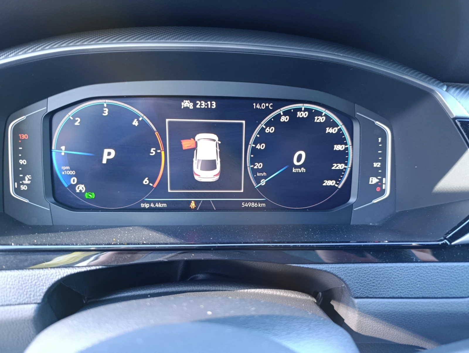 VW Arteon 2.0 TDI R-Line - | Mobile.bg   14