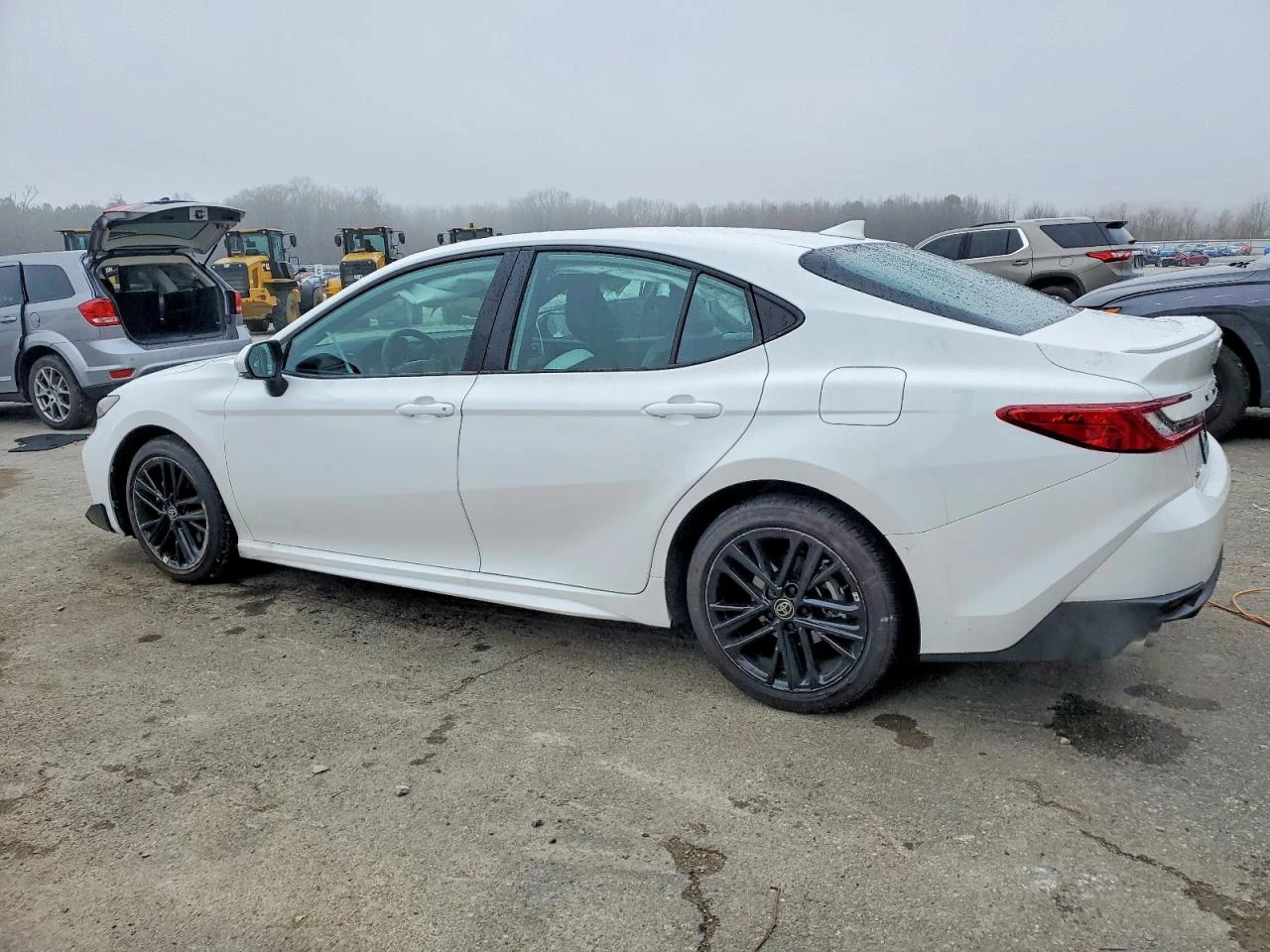 Toyota Camry 2.5l Xse, снимка 2 - Автомобили и джипове - 54093207