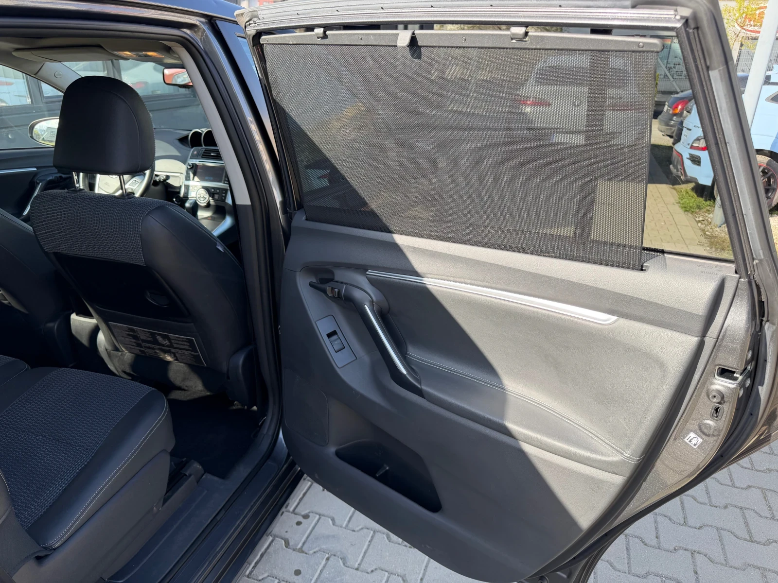 Toyota Verso 2.2 D-cat Avtomat 84k km | Mobile.bg � ����������� 16