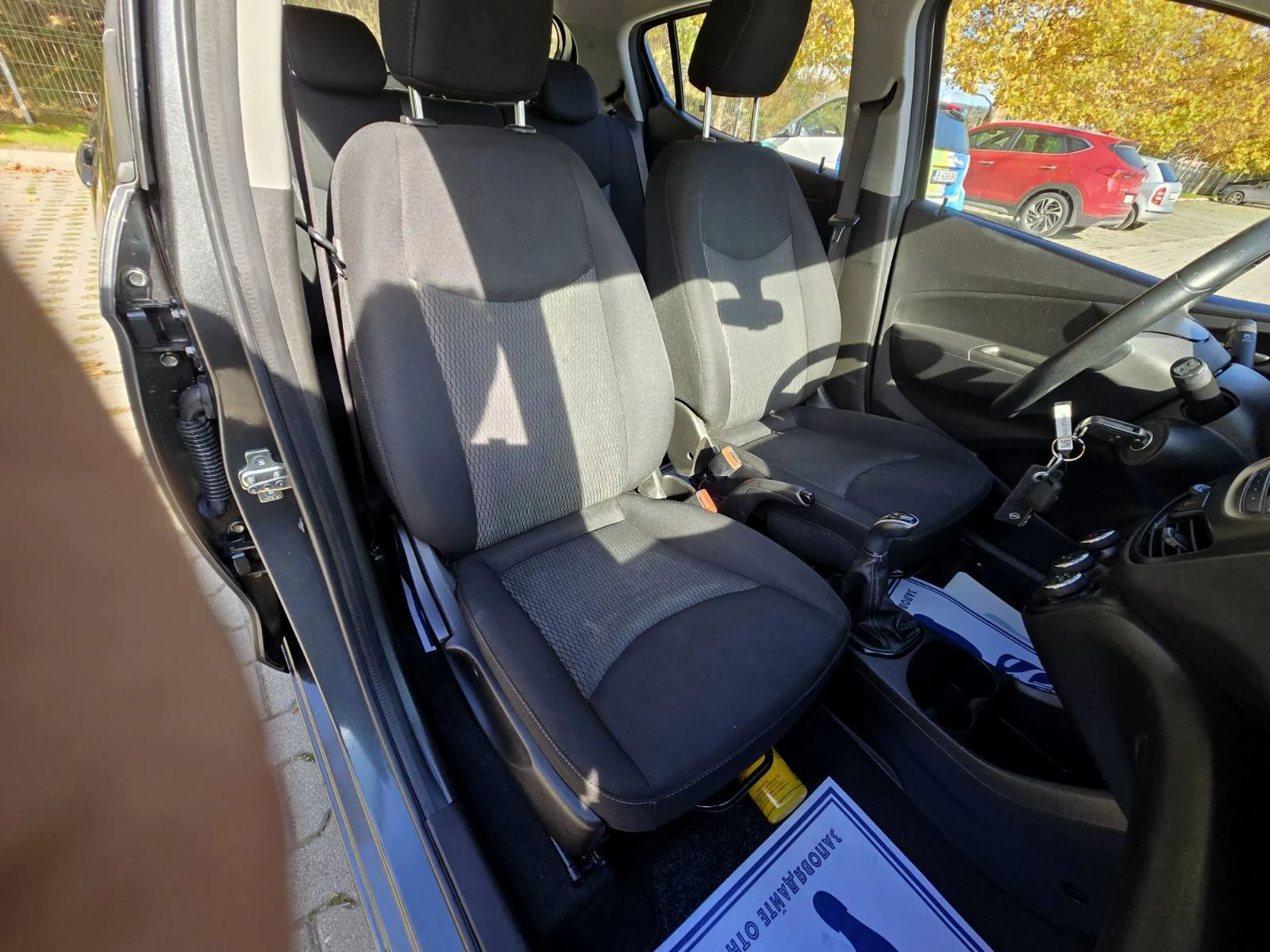 Opel Karl КАТО НОВ/1.0/75hp, снимка 12 - Автомобили и джипове - 54604797