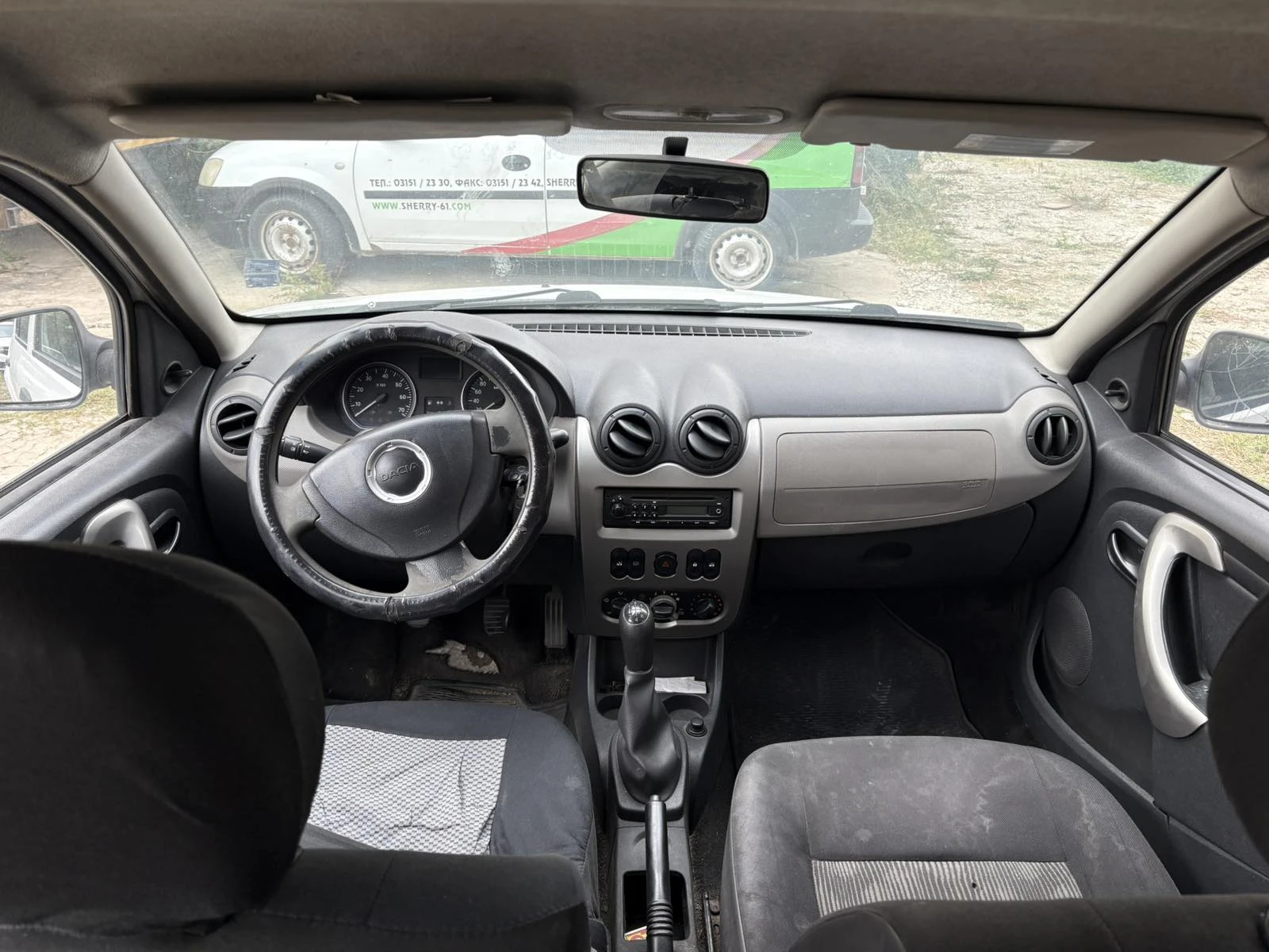 Dacia Sandero, снимка 6 - Автомобили и джипове - 56221361