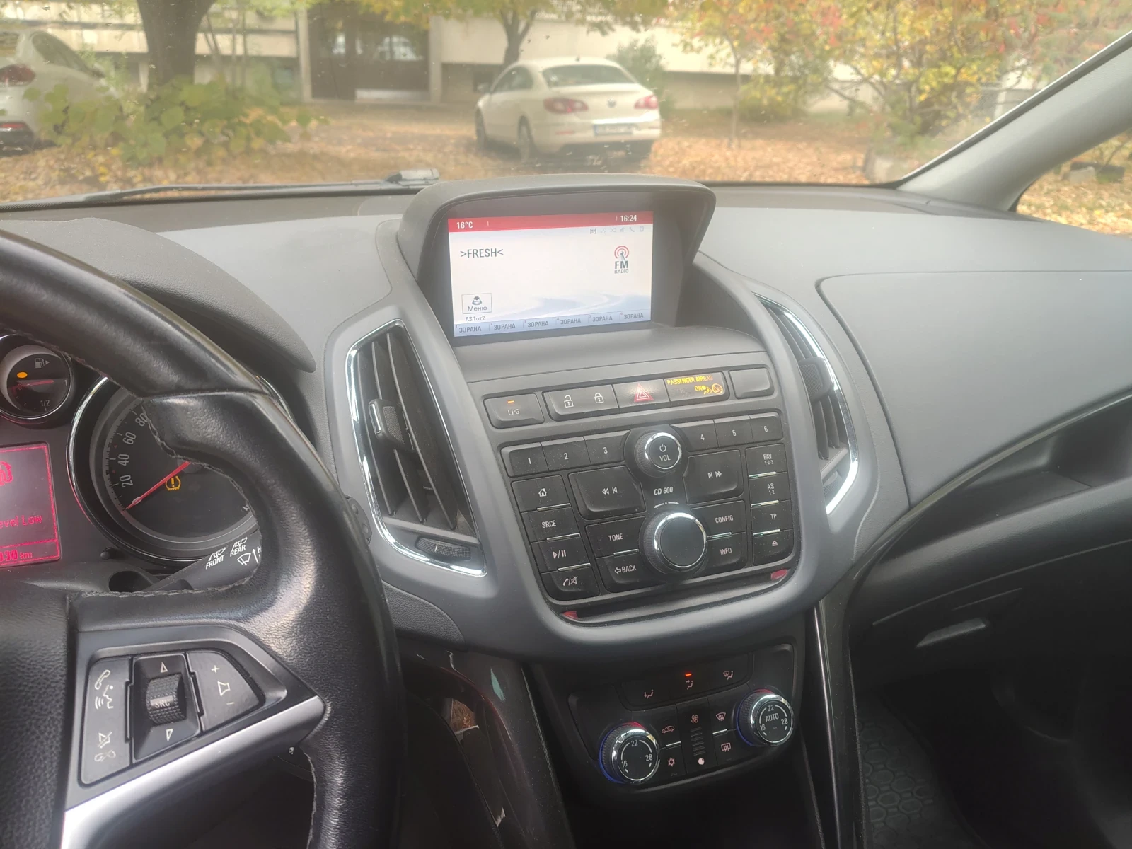 Opel Zafira, снимка 3 - Автомобили и джипове - 56633105