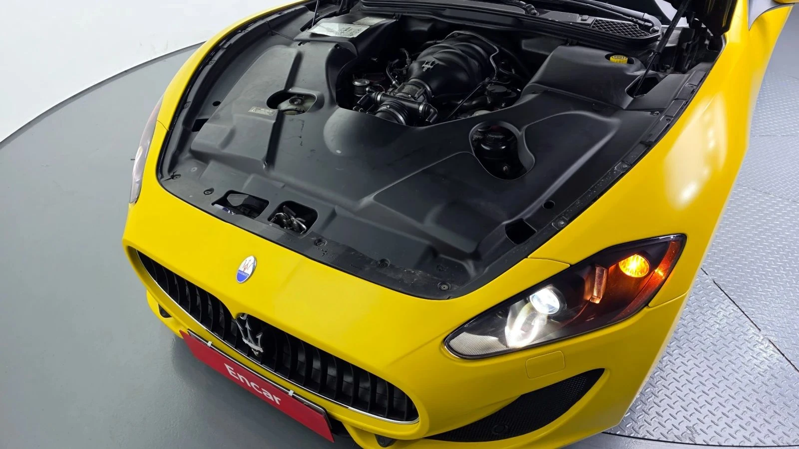 Maserati GranTurismo, снимка 6 - Автомобили и джипове - 56685420