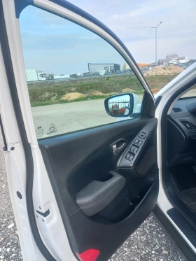 Hyundai IX35 2, 0 CRDI 4WD, снимка 6