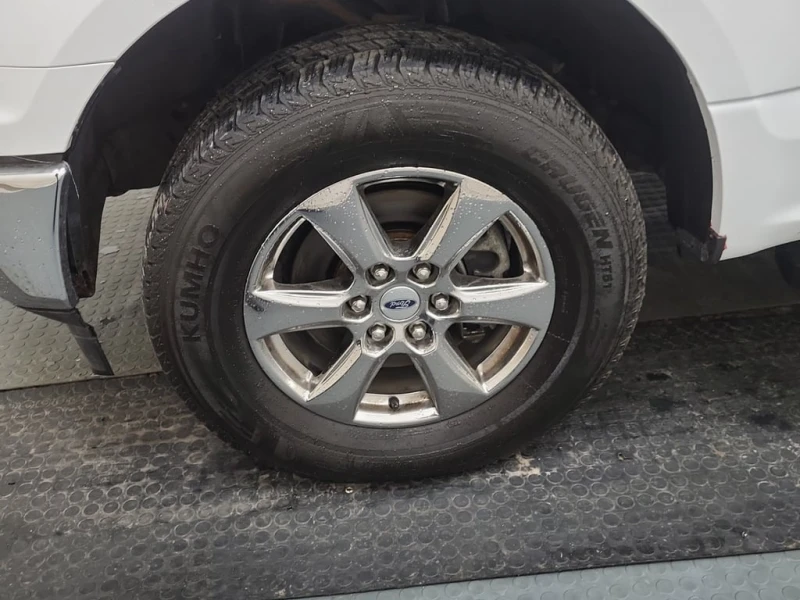 Ford F150 * XLT CREW CAB SHORT BED * CARFAX * БЕЗ ПЪРВОНАЧАЛ, снимка 17 - Автомобили и джипове - 52919816