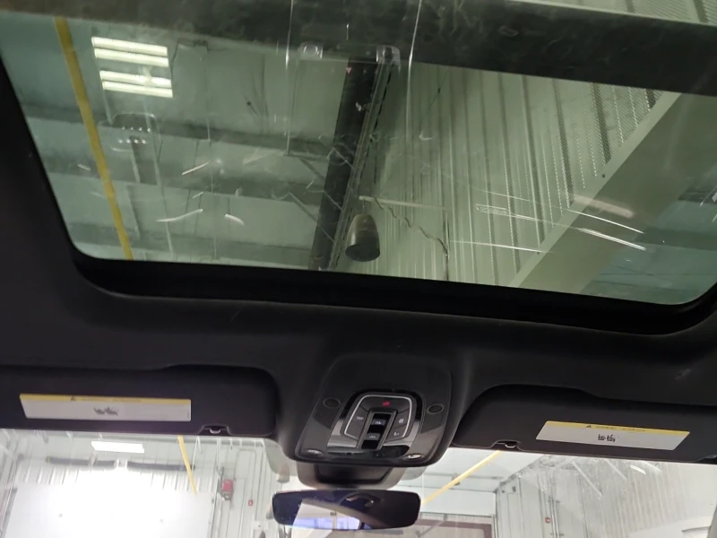 Audi Q8 * PROGRESSIV * CARFAX * ЦЕНА ДО БЪЛГАРИЯ, снимка 10 - Автомобили и джипове - 53190499