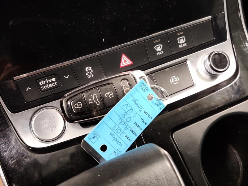 Audi Q8 * PROGRESSIV * CARFAX * ЦЕНА ДО БЪЛГАРИЯ, снимка 6 - Автомобили и джипове - 53190499