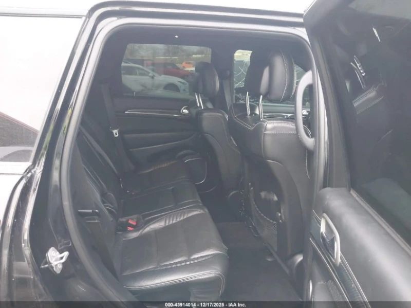 Jeep Grand cherokee Srt, снимка 8 - Автомобили и джипове - 53466505