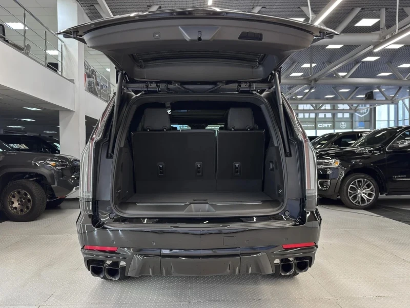 Cadillac Escalade V-series Supercharged, SWB, ABV, Месечна вноска от, снимка 13 - Автомобили и джипове - 53537407