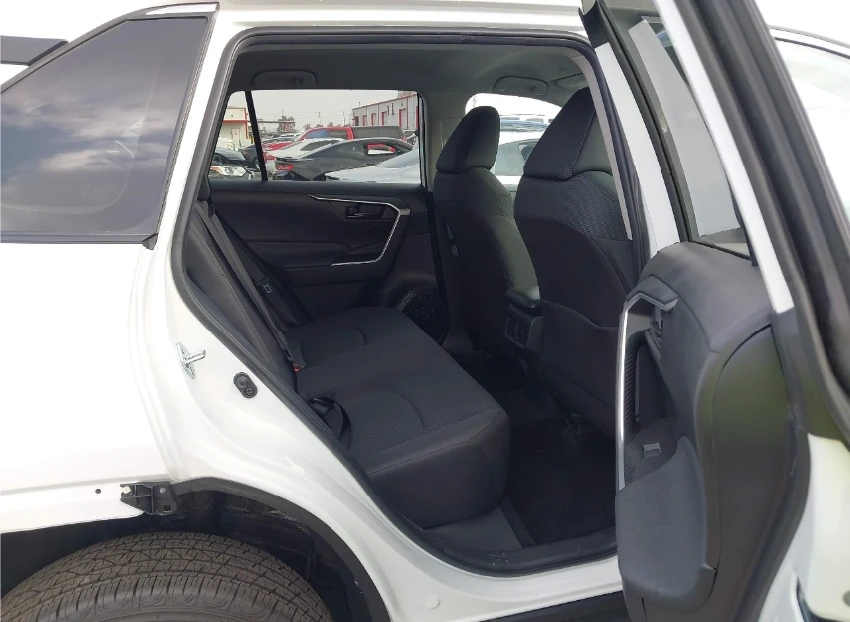 Toyota Rav4 LE 1200км.  - изображение 10