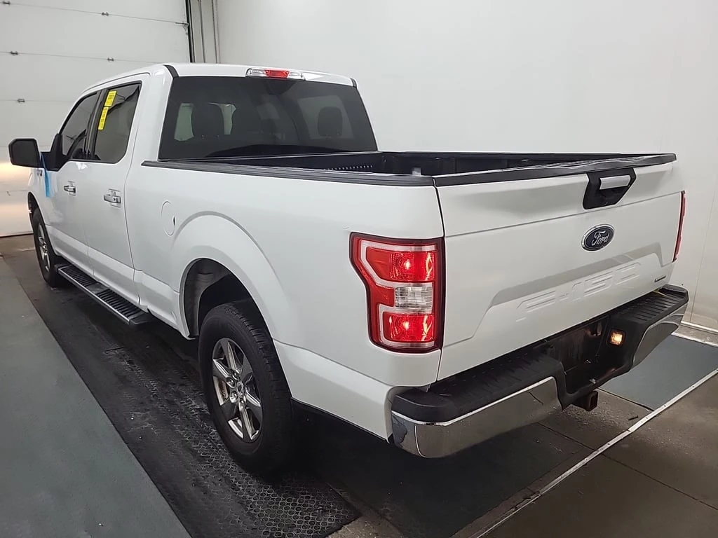 Ford F150 * XLT CREW CAB SHORT BED * CARFAX * БЕЗ ПЪРВОНАЧАЛ - изображение 4