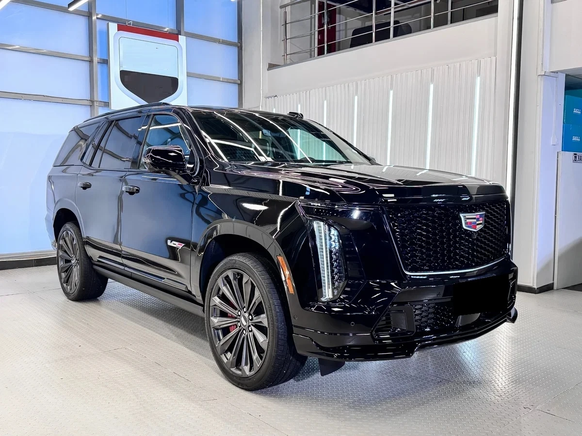 Cadillac Escalade V-series Supercharged, SWB, ABV, Месечна вноска от - изображение 2