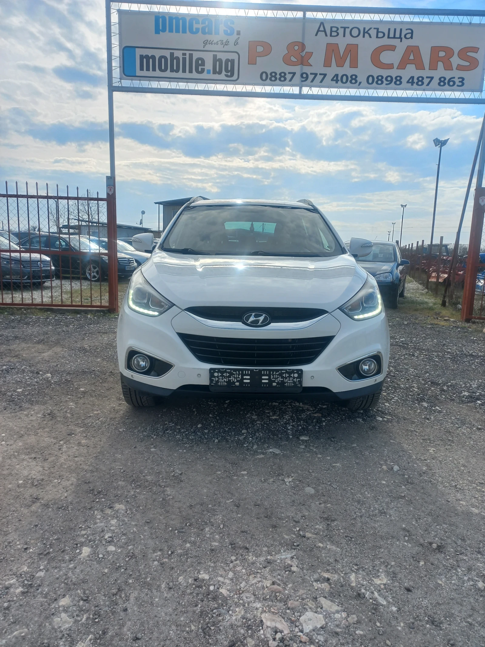 Hyundai IX35 2, 0 CRDI 4WD, снимка 2 - Автомобили и джипове - 54012319