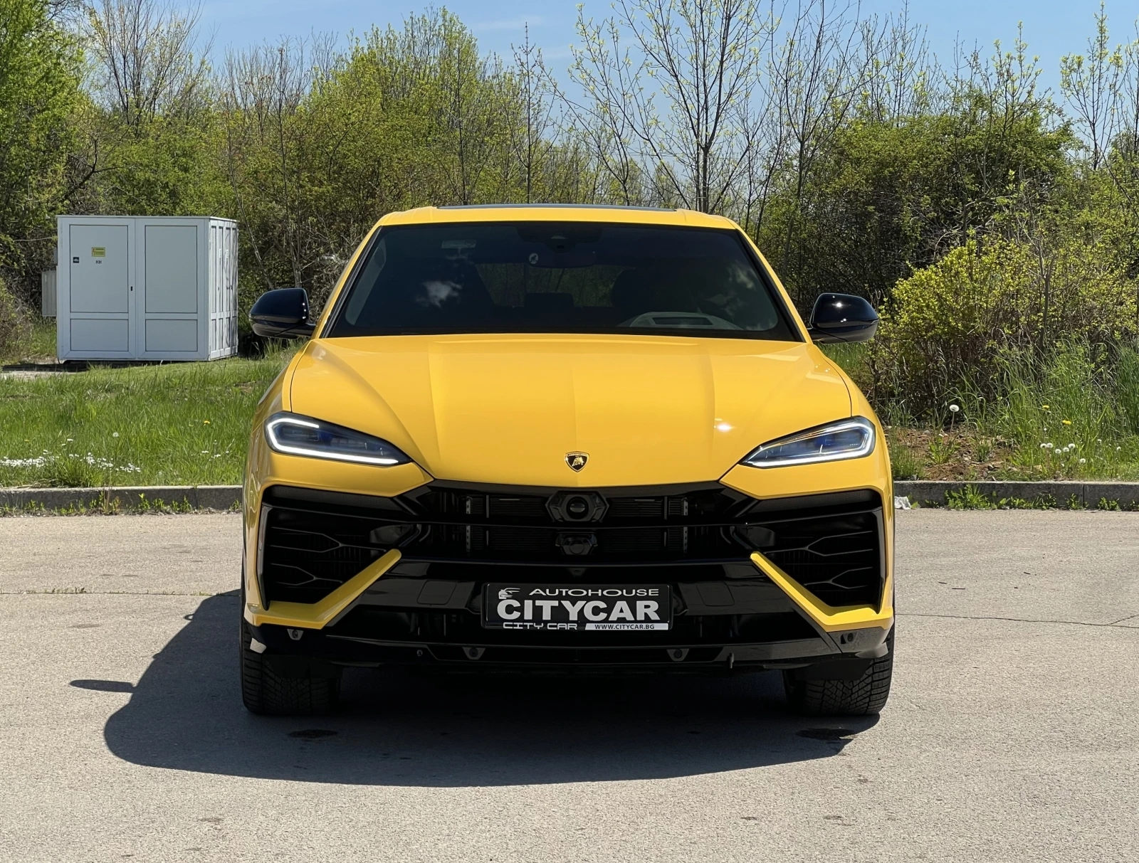 Lamborghini Urus SE / FACELIFT / PLUG-IN/ CERAMIC / CARBON/ PANO / , снимка 2 - Автомобили и джипове - 54303441
