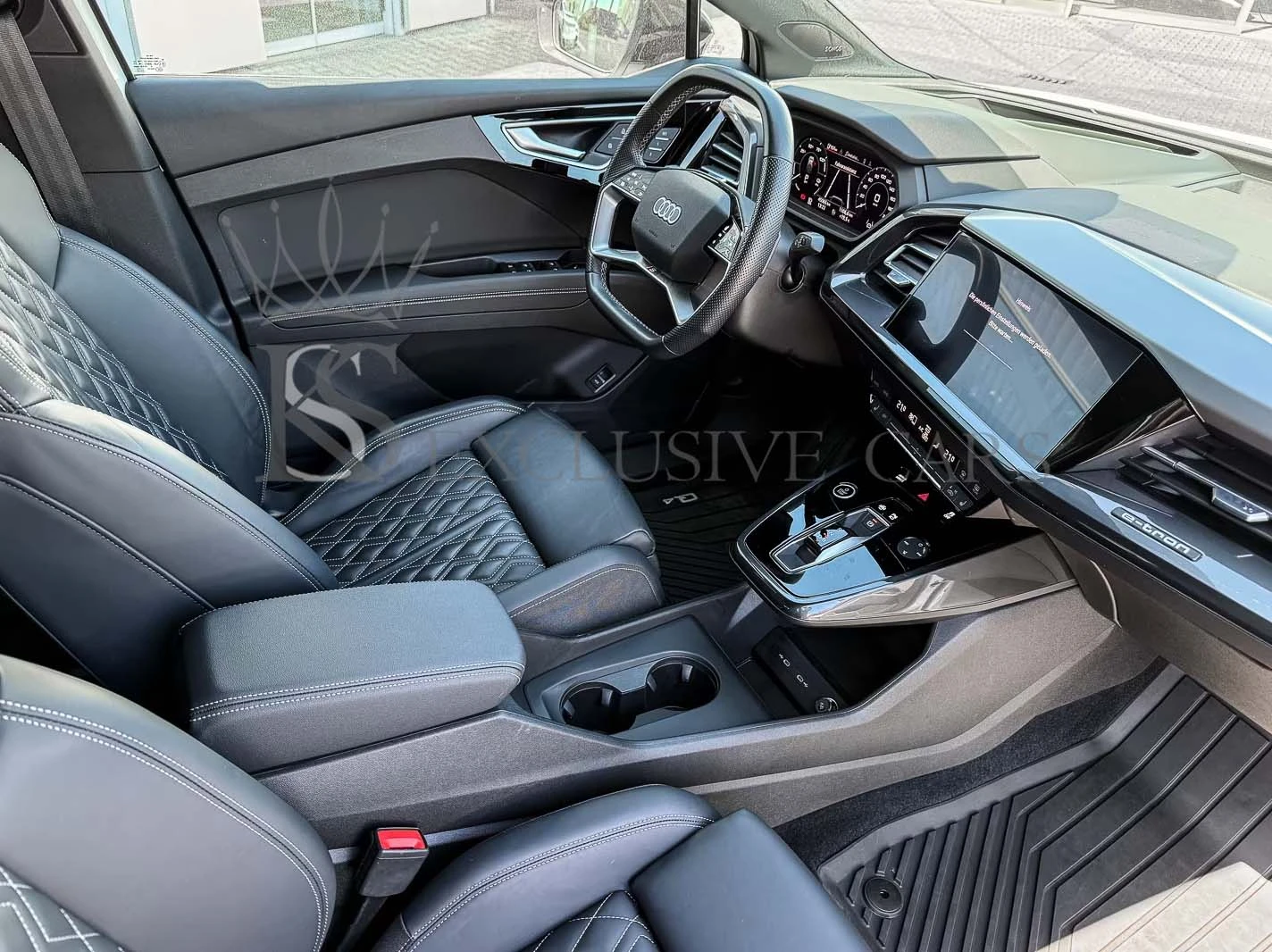 Audi Q4 SPORTBACK 50 E-TRON* S-LINE* PANO* HUD* SONOS* , снимка 11 - Автомобили и джипове - 54368955