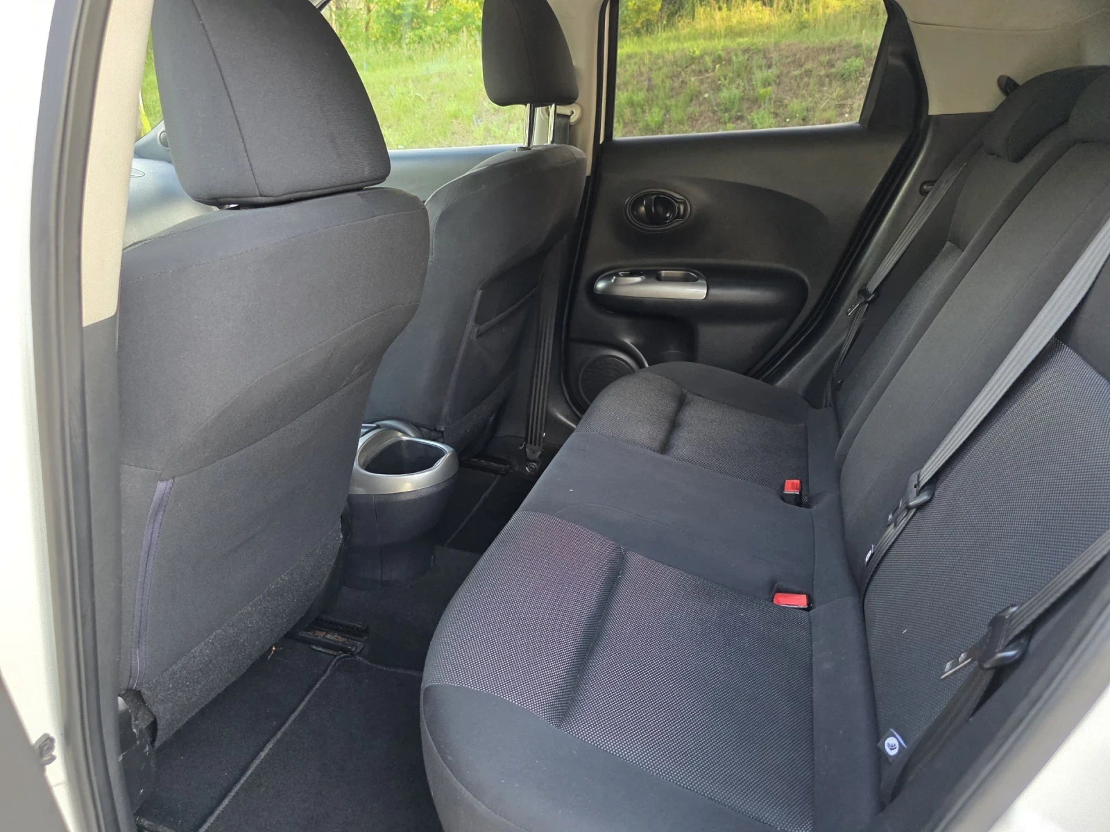 Nissan Juke * Топ състояние* , снимка 15 - Автомобили и джипове - 54861693