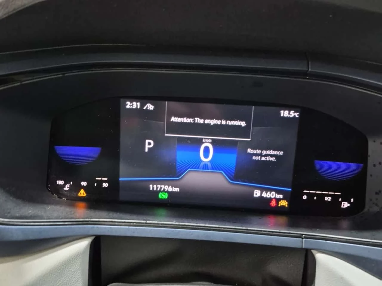 VW Taos HIGHLINE| LANE ASSIST| ПОДГРЕВИ| ПАНО| 2 КЛЮЧА| , снимка 9 - Автомобили и джипове - 55009543