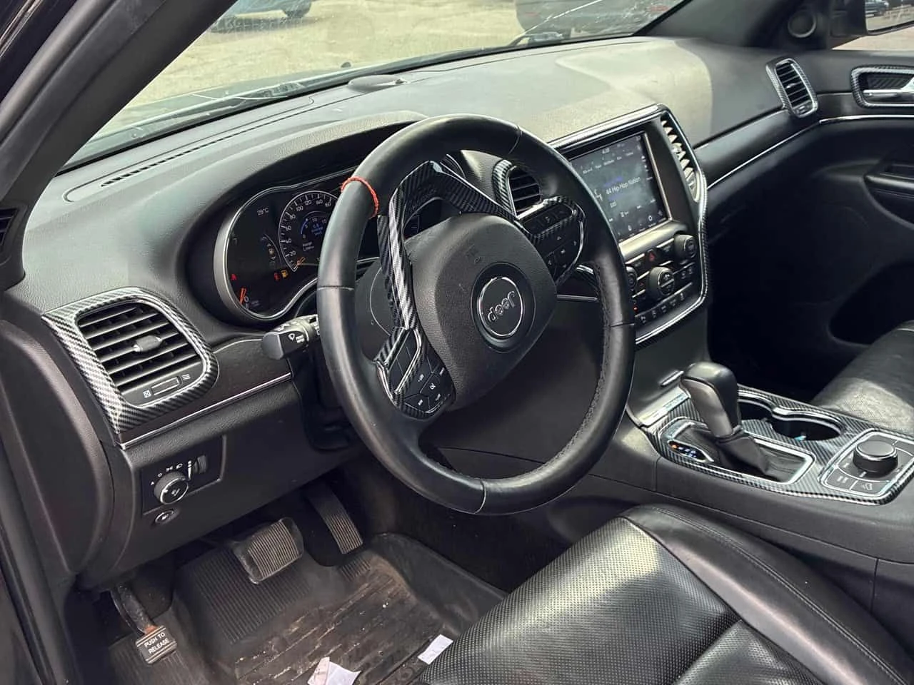 Jeep Grand cherokee Limited 4x4 | CARFAX | БЕЗ ИНЦИДЕНТИ, снимка 7 - Автомобили и джипове - 55729894
