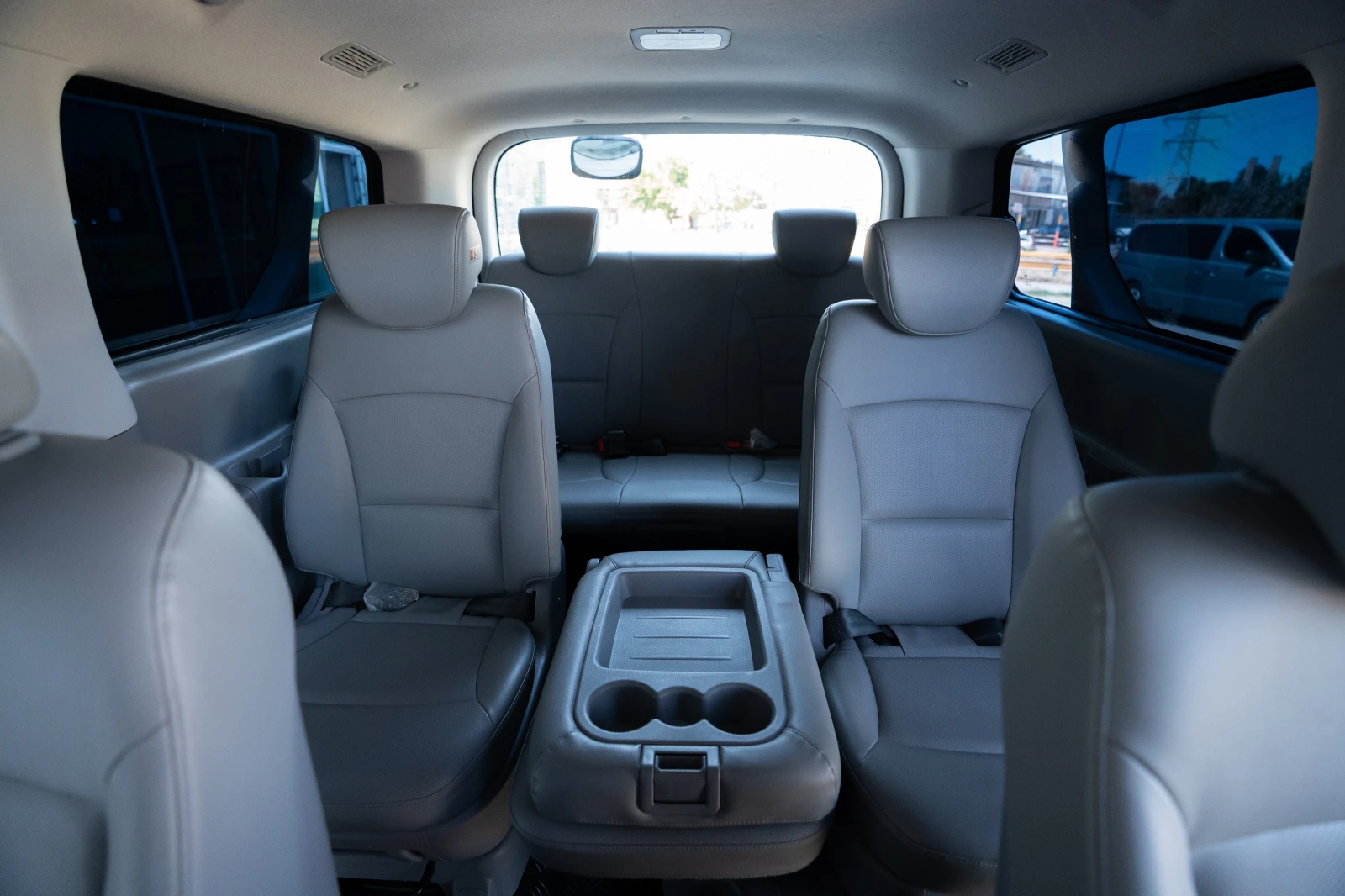 Hyundai Starex GRAND STAREX | 4x4 | 8+ 3 SEATS | Mobile.bg   13