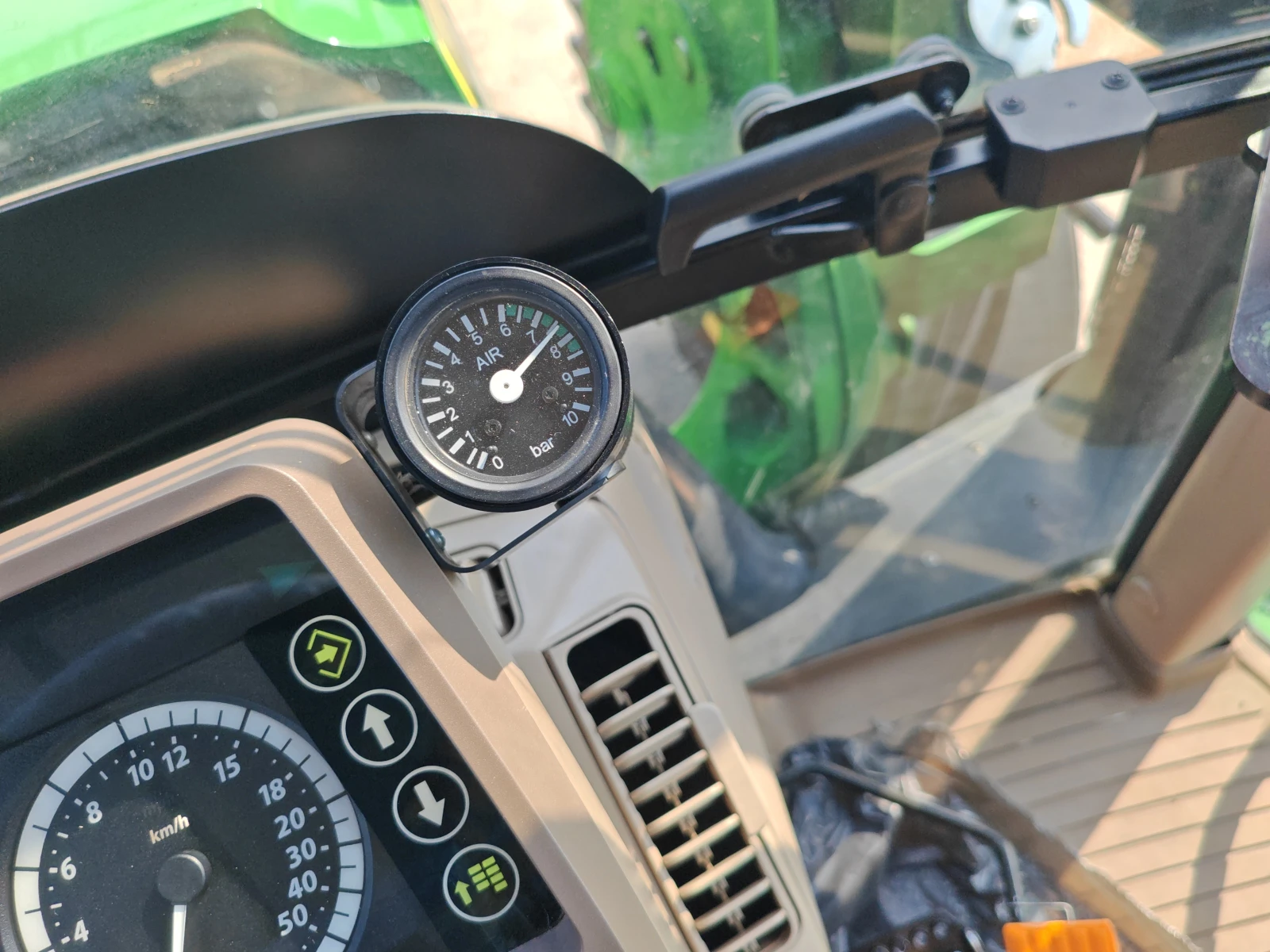 Трактор John Deere 6125R лизинг с първоначална вноска 20 % , снимка 9 - Селскостопанска техника - 55796687