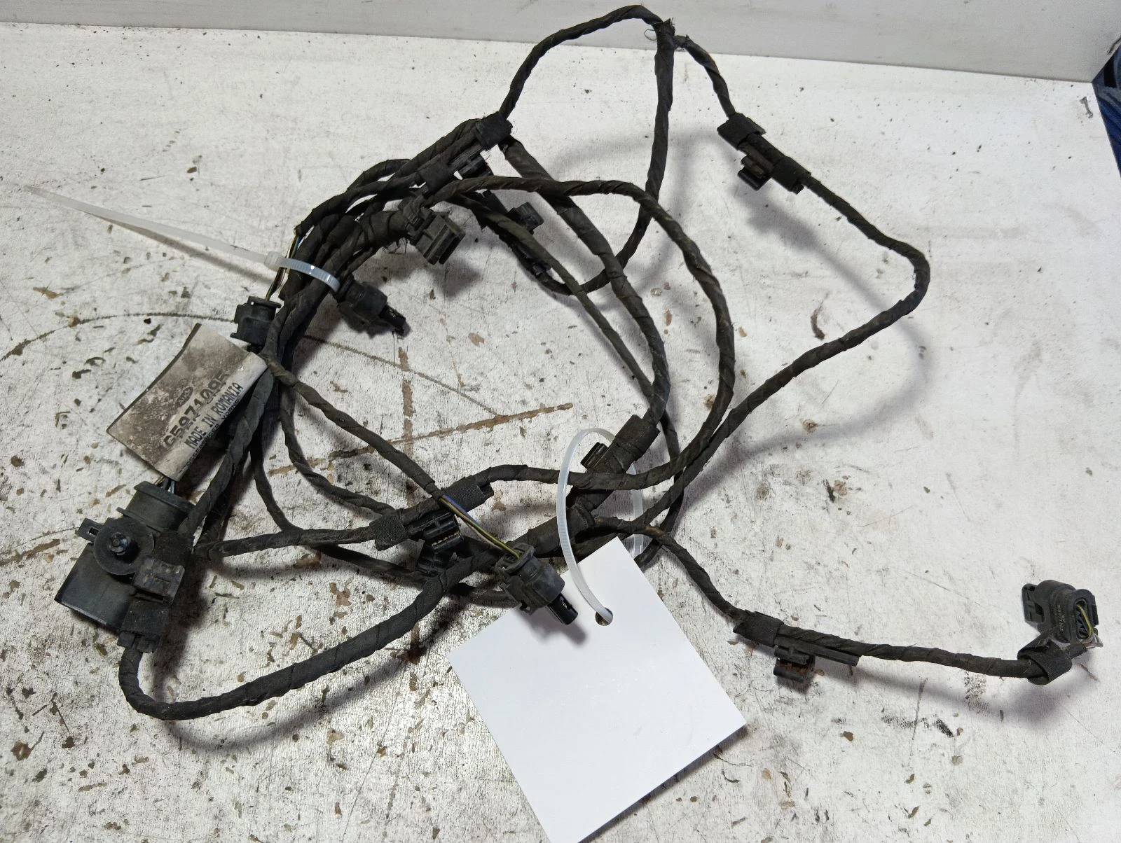 инсталация предна броня 4G5971095 Ауди А6 2.0 TDI