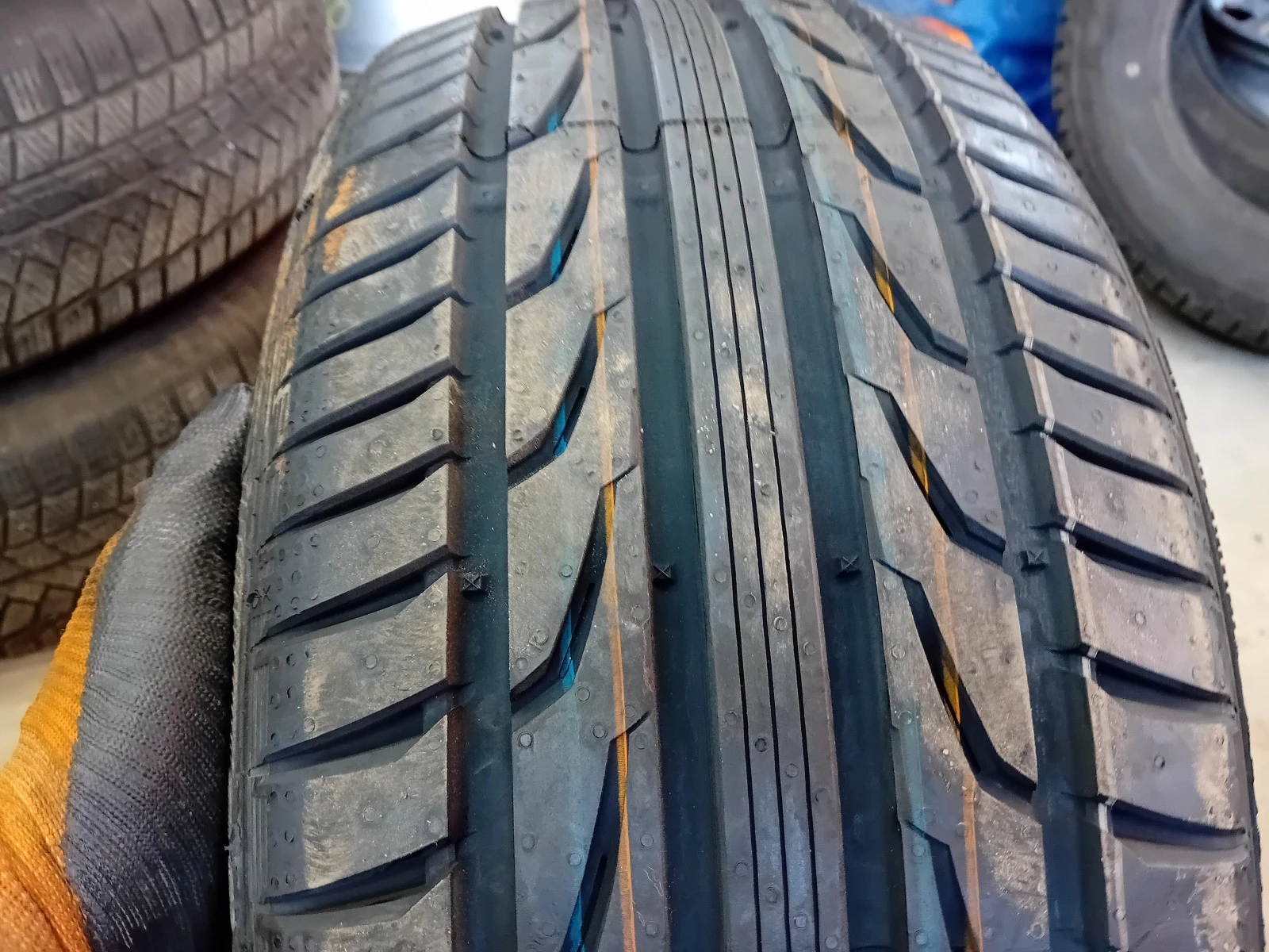  225/45R17 | Mobile.bg   2