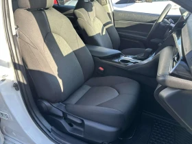 Toyota Camry LE, снимка 10