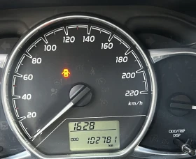 Toyota Yaris 1.5 VVT-i, снимка 9