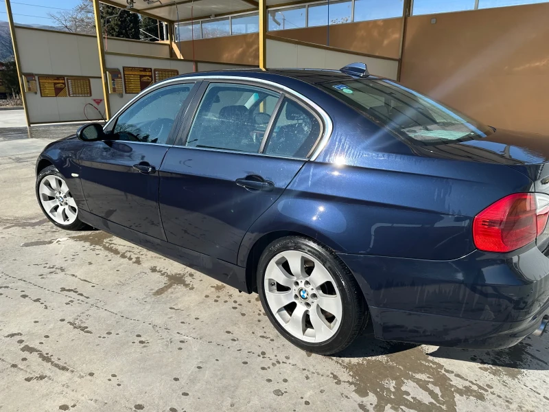 BMW 335 xi Keyless, снимка 13 - Автомобили и джипове - 47948520