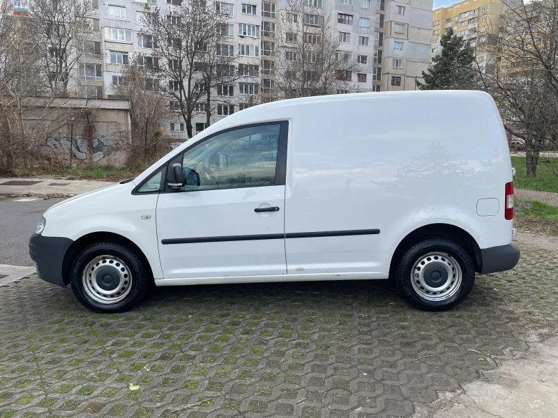 VW Caddy, снимка 5 - Автомобили и джипове - 47969312