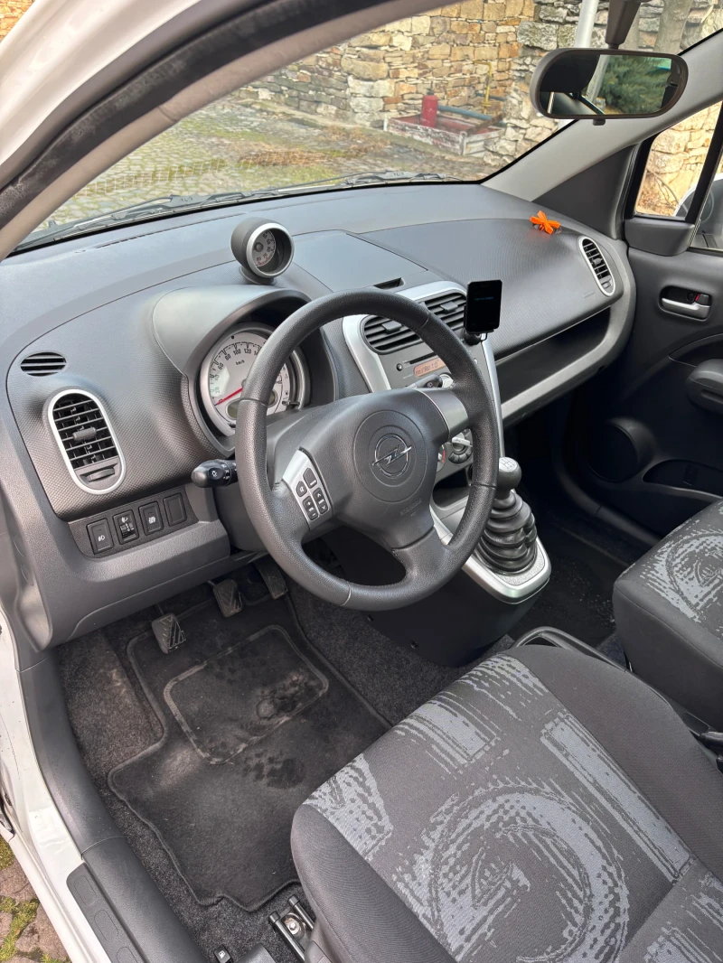 Opel Agila 1.2 , снимка 8 - Автомобили и джипове - 48835007