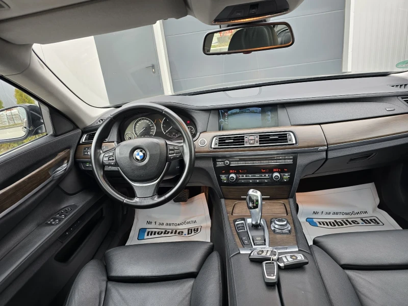 BMW 730 d 245k.c* Distronic* Webasto* Люк* Камера* ЛИЗИНГ*, снимка 10 - Автомобили и джипове - 49024532