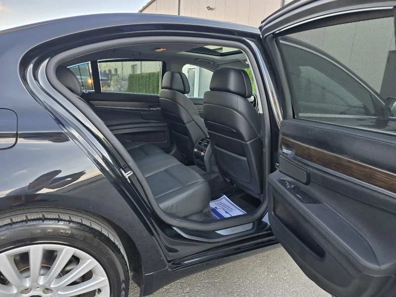 BMW 730 d 245k.c* Distronic* Webasto* Люк* Камера* ЛИЗИНГ*, снимка 14 - Автомобили и джипове - 49024532