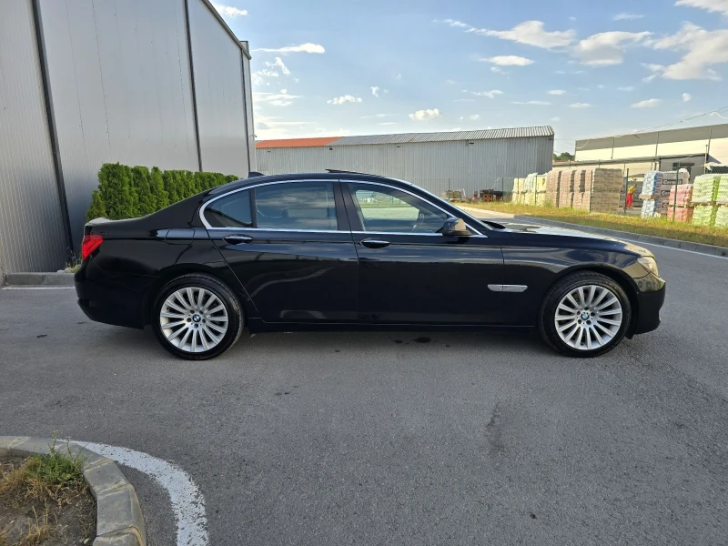 BMW 730 d 245k.c* Distronic* Webasto* Люк* Камера* ЛИЗИНГ*, снимка 4 - Автомобили и джипове - 49024532