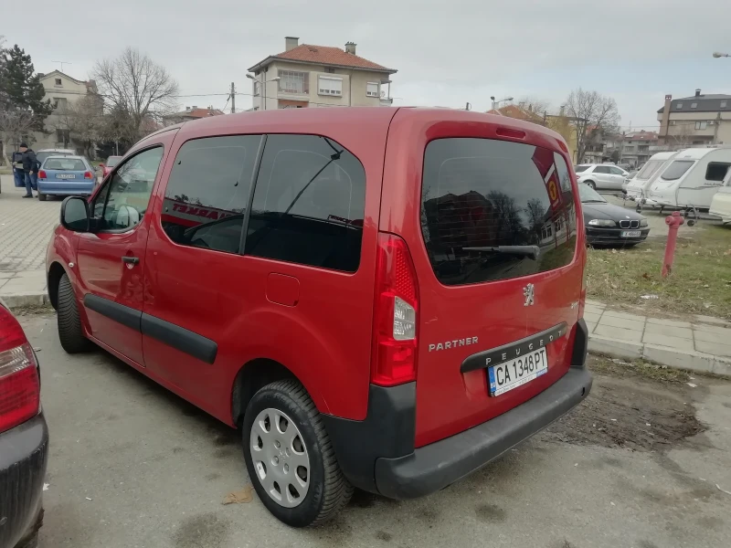 Peugeot Partner 1.6 hdi, снимка 6 - Автомобили и джипове - 49074038