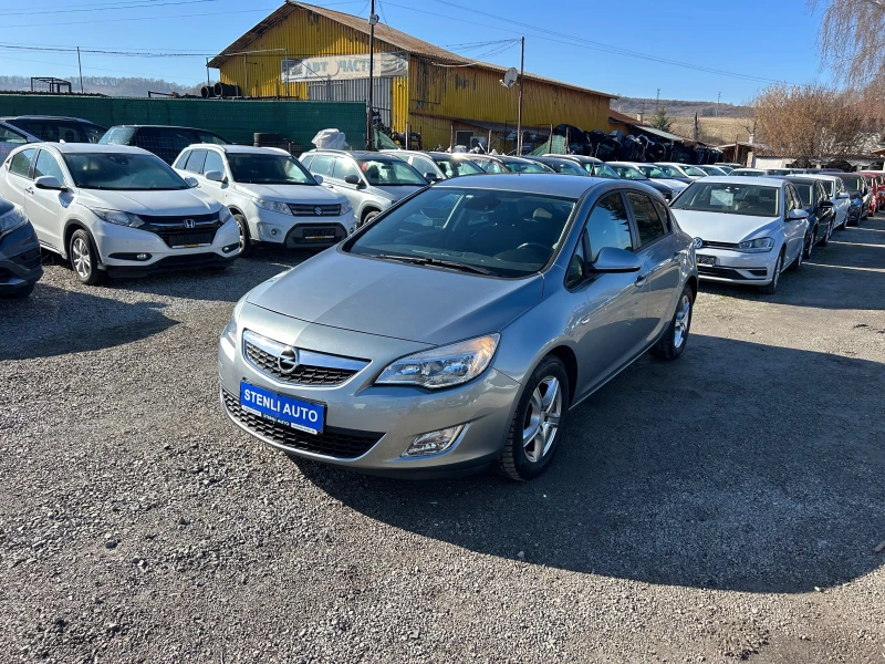 Opel Astra 1.6I 16V EURO5A, снимка 2 - Автомобили и джипове - 49368727