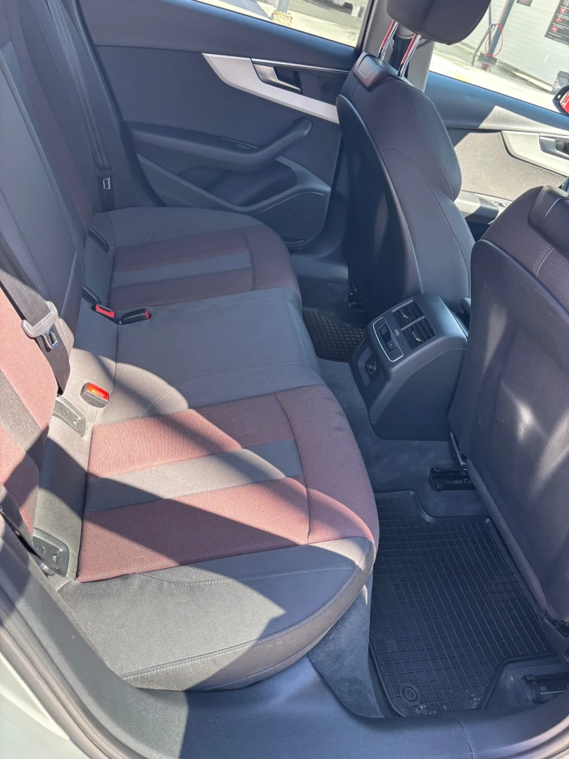 Audi A4 5.0 TDI Quattro 3xS-Line, снимка 13 - Автомобили и джипове - 52189816