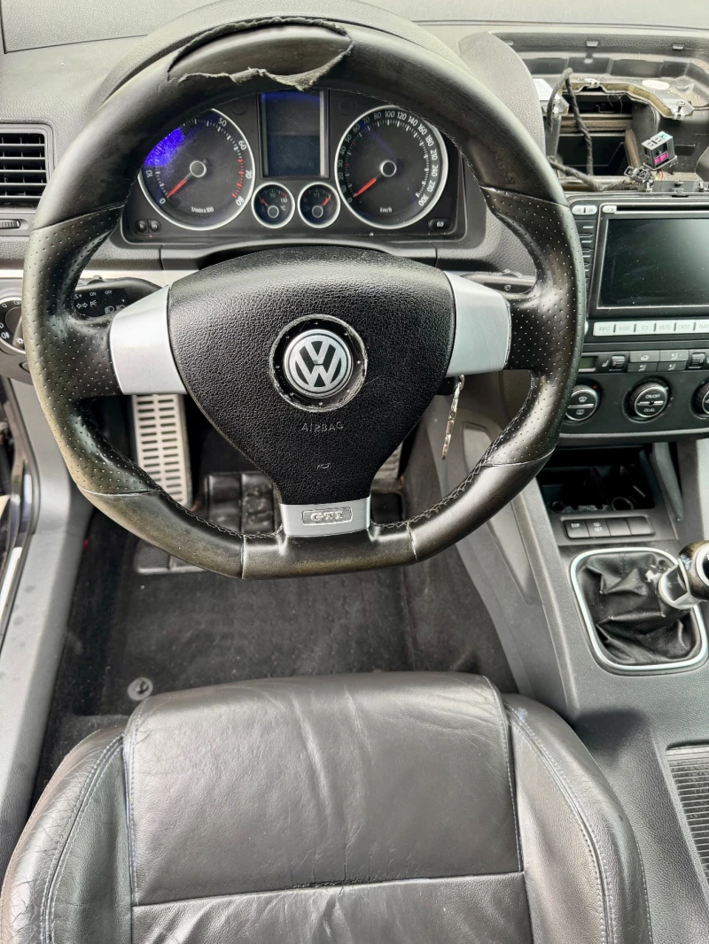 VW Golf GTI на Части, снимка 14 - Автомобили и джипове - 50581654