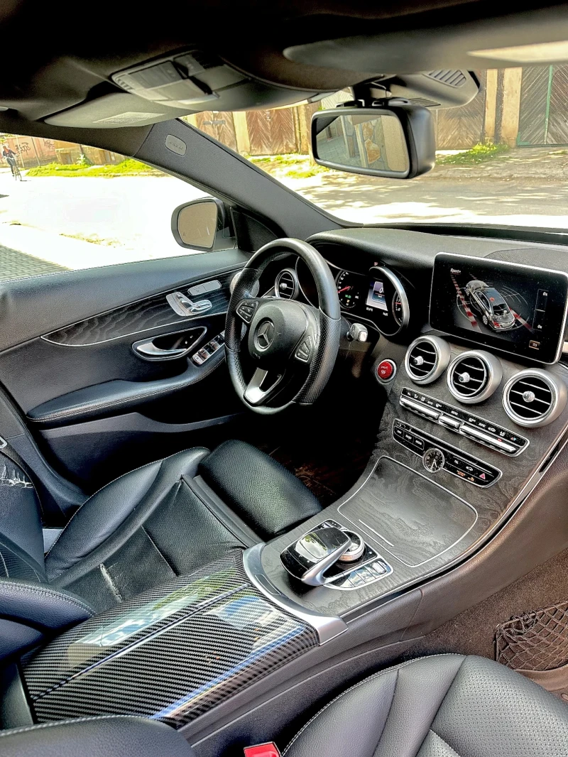 Mercedes-Benz C 300 AMG, снимка 4 - Автомобили и джипове - 51815773