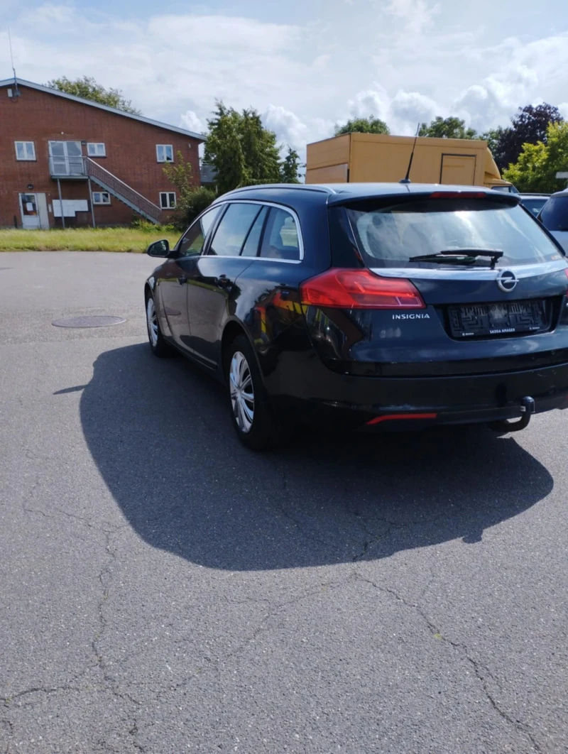 Opel Insignia, снимка 11 - Автомобили и джипове - 52407725