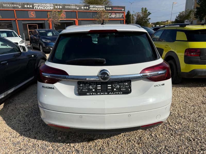 Opel Insignia, снимка 4 - Автомобили и джипове - 52332129