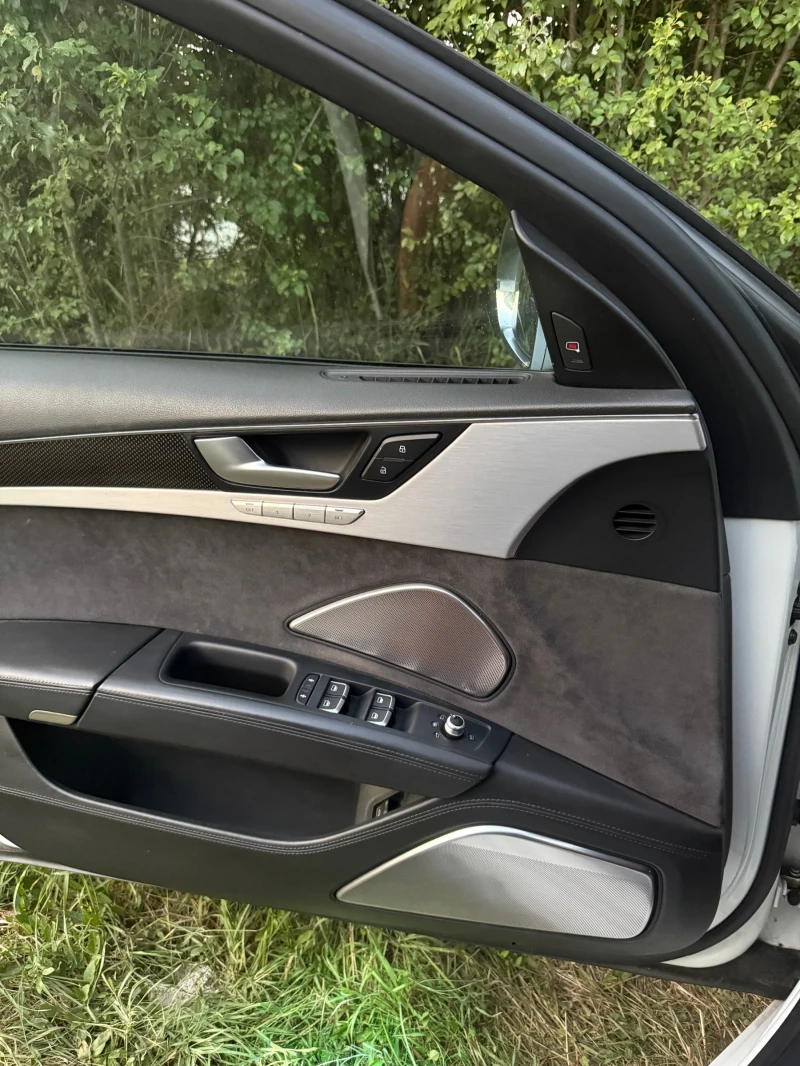 Audi S8 mtm, снимка 11 - Автомобили и джипове - 52945196