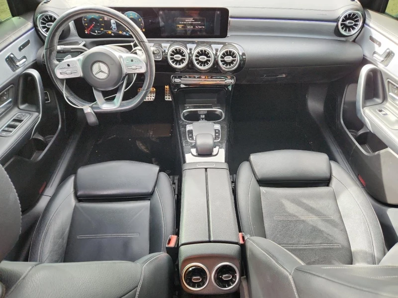 Mercedes-Benz A 220 AMG PKG* DRIVER ASSIST* PREMIUM PKG* NIGHT PKG* , снимка 8 - Автомобили и джипове - 53180067