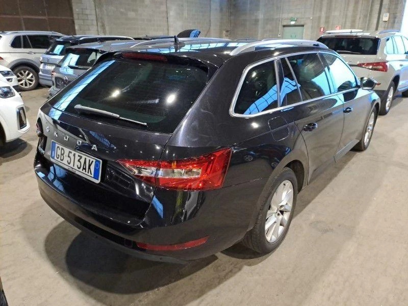 Skoda Superb 2.0TDI* 6sk* , снимка 4 - Автомобили и джипове - 47934880