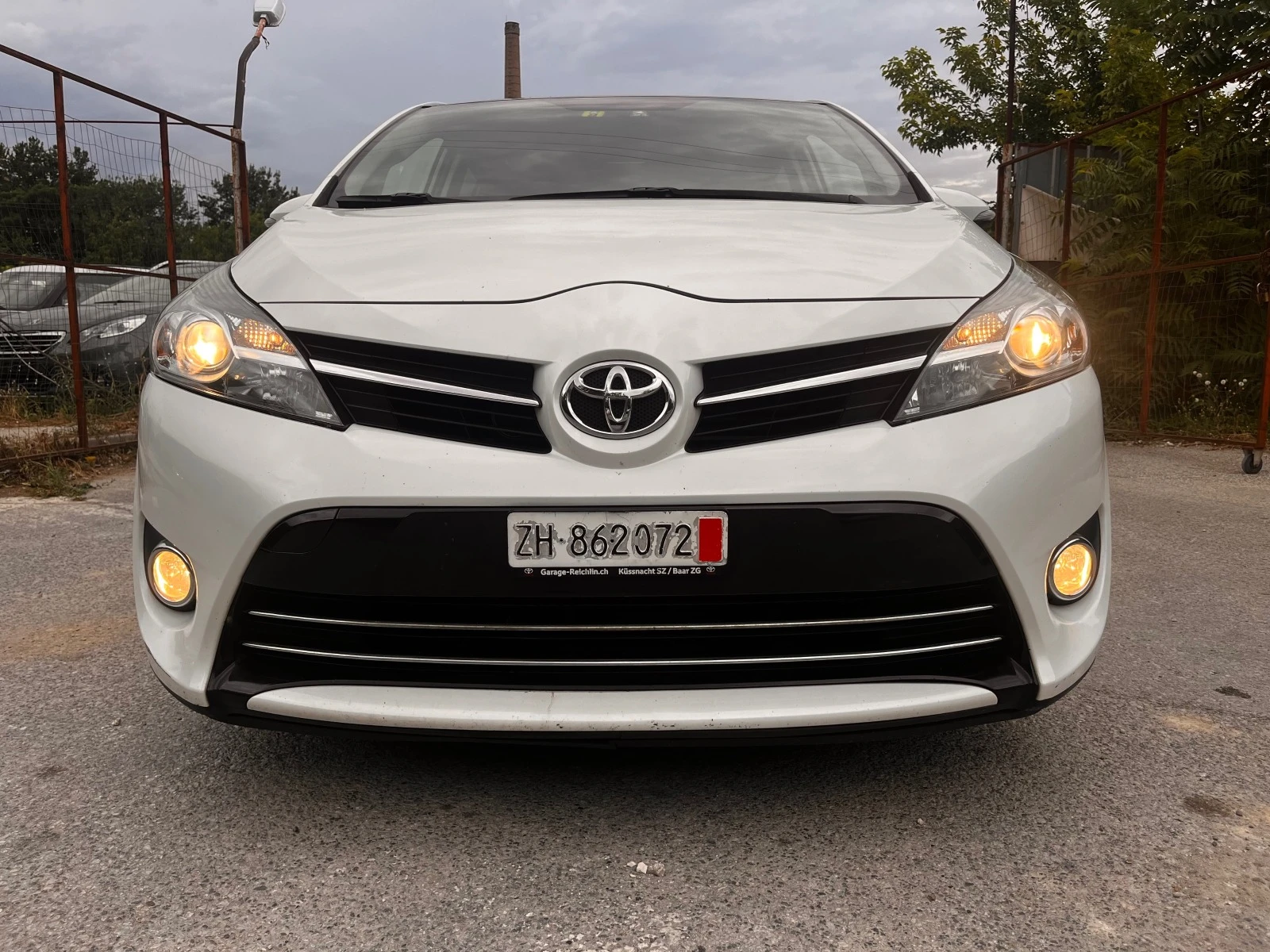 Toyota Verso 1.6 D-4D, снимка 1